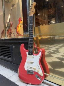 fender stratocaster fiesta red 1964