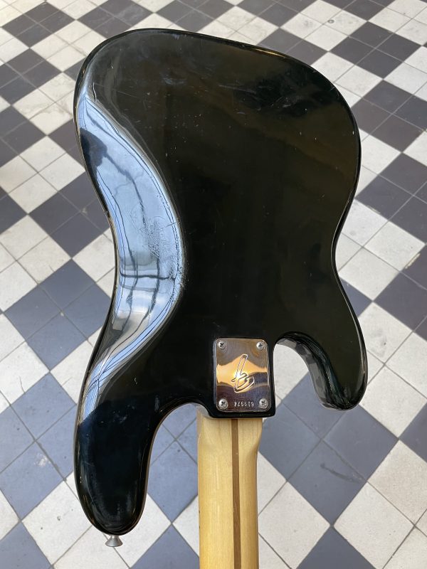 fender precision bass 1974