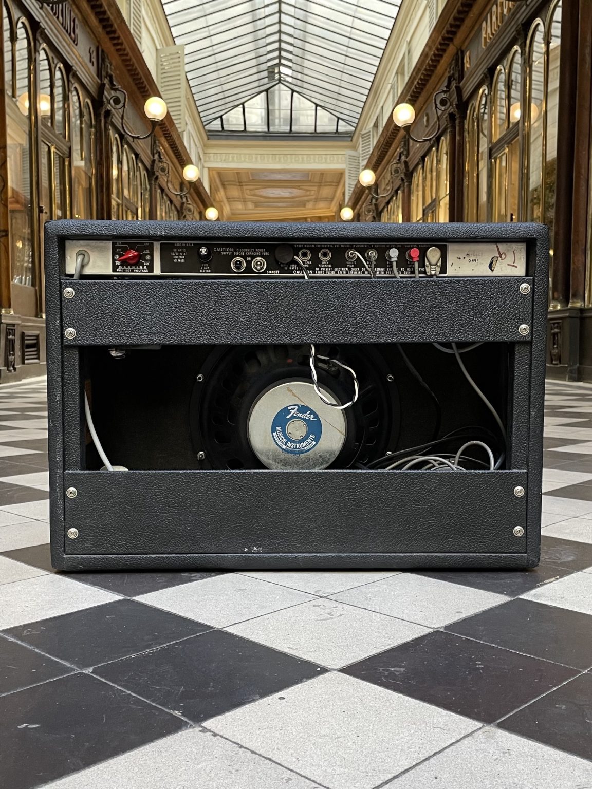 fender deluxe reverb silverface 1980