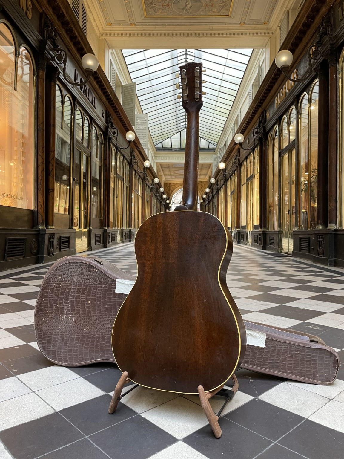 gibson lg 1 1963
