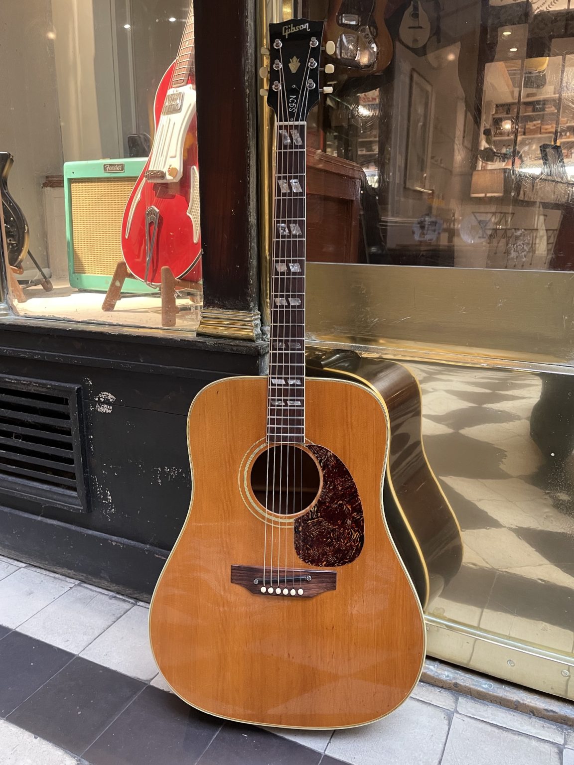 gibson sjn southerner jumbo 1969