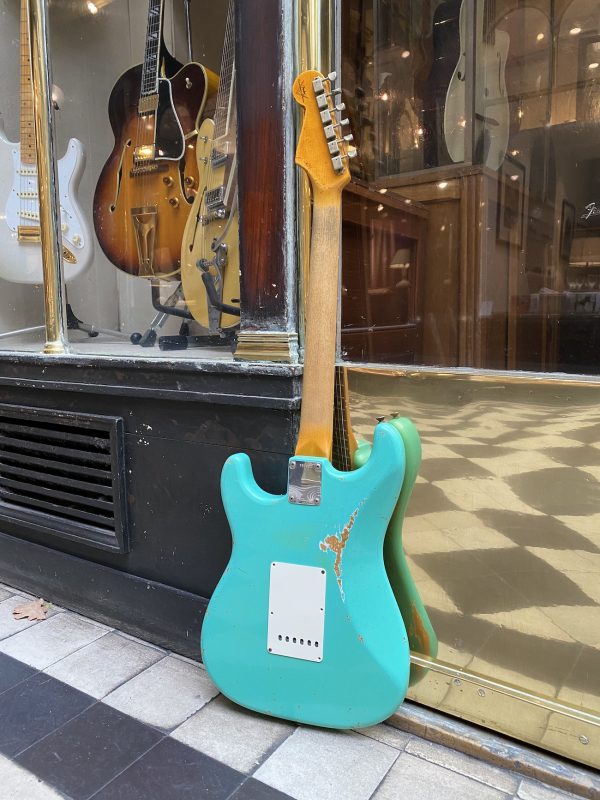 FENDER STRATOCASTER CS SEAFOAM GREEN HEAVY RELIC – Image 2