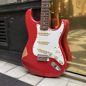 FENDER STRATOCASTER CS SEMINOLE RED