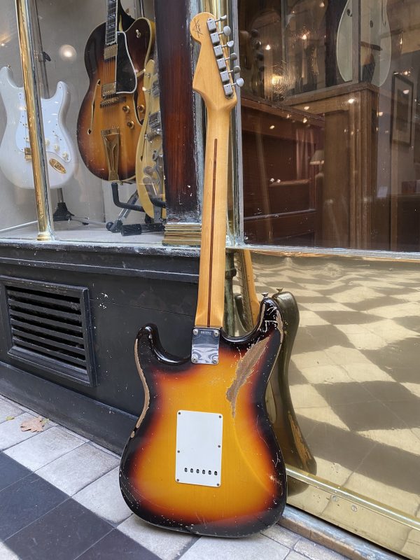 FENDER STRATOCASTER 58 CS SUNBURST – Image 2