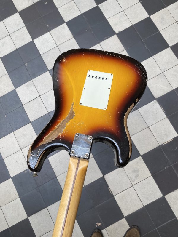 FENDER STRATOCASTER 58 CS SUNBURST – Image 6